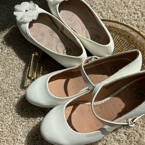 Elegant White Kids Shoes with Flower Detail